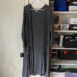 LulaRoe Gray Sarah Cardigan Duster Size 3XL